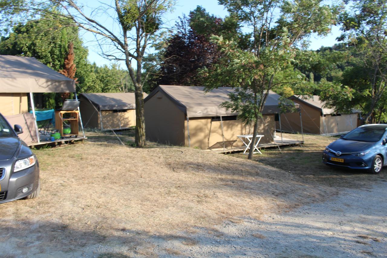 Hôtel Camping Forcalquier Les routes de Provence Extérieur photo
